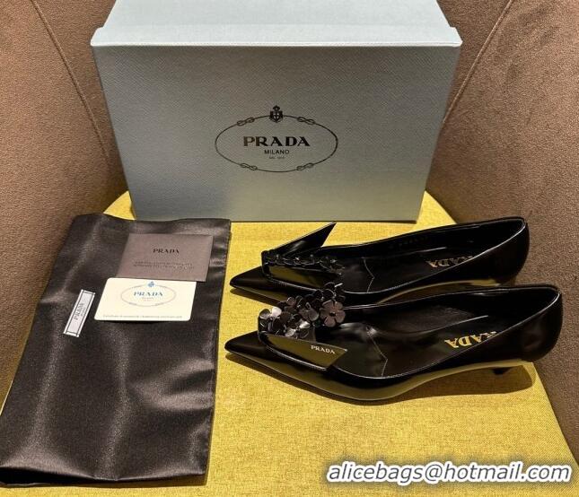 Sumptuous Prada Brushed leather pumps 4.5cm with floral appliques Black 202045