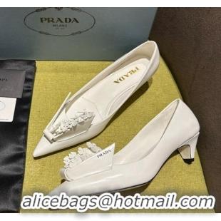 Sophisticated Prada Brushed leather pumps 4.5cm with floral appliques White 202046