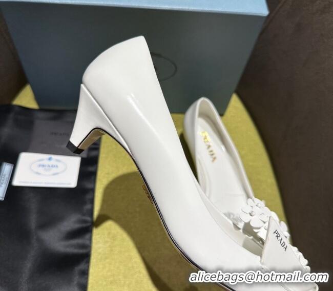 Sophisticated Prada Brushed leather pumps 4.5cm with floral appliques White 202046