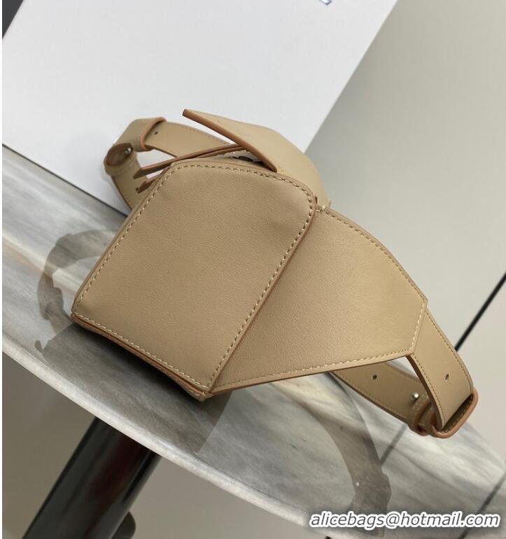 Top Quality Loewe mini Classic Leather Puzzle Fanny Pack 02948 Apricot