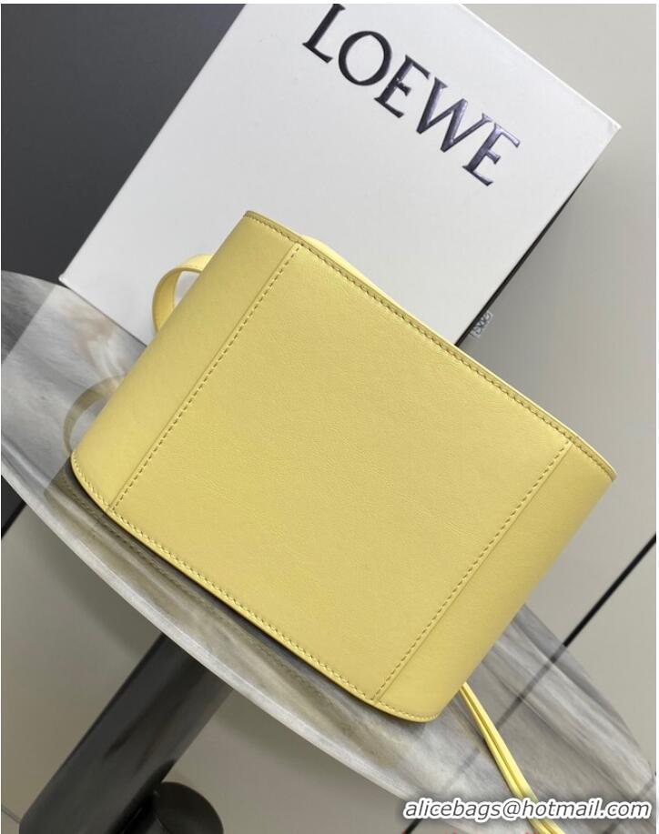 Well Crafted Loewe Classic Satin cow leather Hammock bag 96553 light yellow