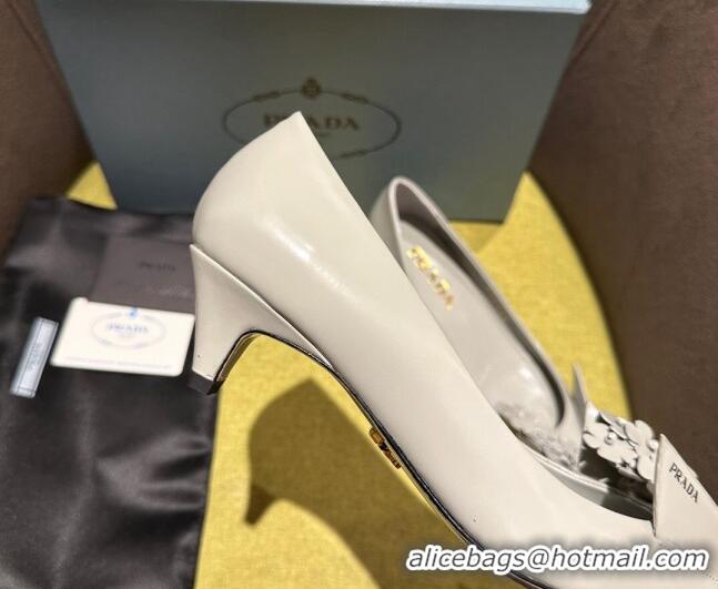 Durable Prada Brushed leather pumps 4.5cm with floral appliques Grey 202048