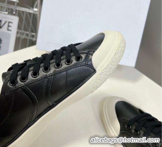 Durable Celine AS-01 Low Lace-up Alan Sneakers with Triomphe Patch in Calfskin Black 204092