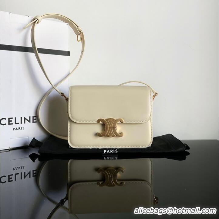 Inexpensive Celine TEEN TRIOMPHE BAG IN SHINY CALFSKIN 188423 NUDE