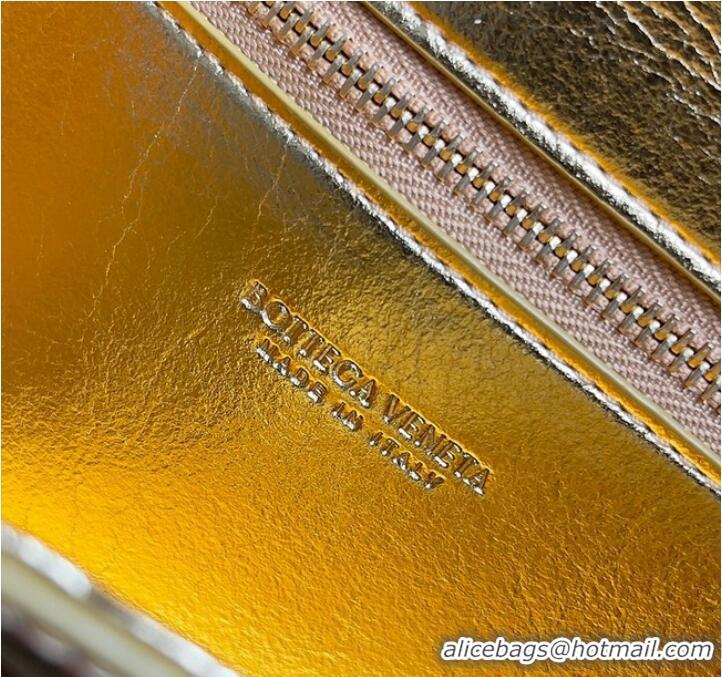 Super Quality Bottega Veneta Long Clutch Andiamo With Handle 741511 Gold 