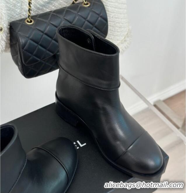 Sophisticated Chanel Calfskin Ankle Boots with Buttons Black 201023