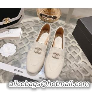 Stylish Chanel Lambskin Loafers with Pearls CC White 201034