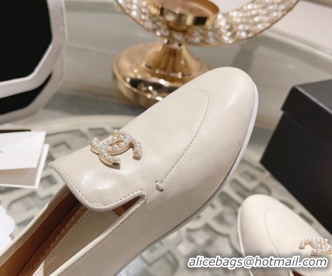 Stylish Chanel Lambskin Loafers with Pearls CC White 201034