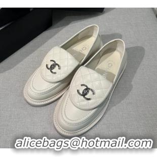 Affordable Price Chanel Lambskin Loafers with CC Foldover G45474 White/Silver 1201076