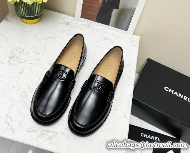 Stylish Chanel Patent Calfskin Loafers Black 201080