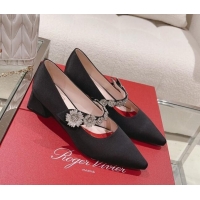 Best Grade Roger Vivier Bouquet Flower Babies Pumps in Satin 4.5cm Heel Black 392208