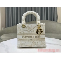 Shop Grade MEDIUM Dior LADY D-LITE BAG Gold-Tone and White Butterfly Zodiac Embroidery M0565OE