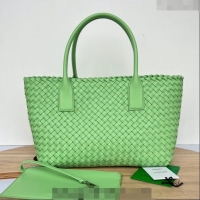 Super Quality Bottega Veneta Medium Cabat Tote Bag in Intrecciato Leather 608810 Lemond Green 2023