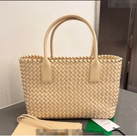 Famous Brand Bottega Veneta Medium Cabat Tote Bag in Intrecciato Leather 608810 Porridge Yellow 2023