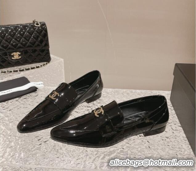 Pretty Style Chanel Patent Calfskin Pointed Loafers Black 1213047