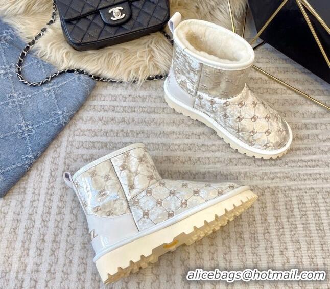 Good Looking Chanel PVC Snow Boots with CC Embroidery White 213064