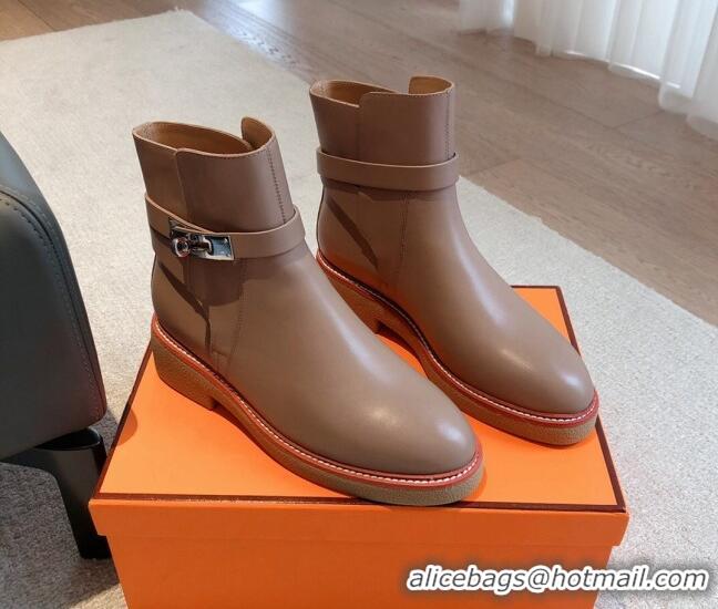 Grade Quality Hermes History Ankle Boots in Calfskin with Kelly Buckle Dark Beige 1215013