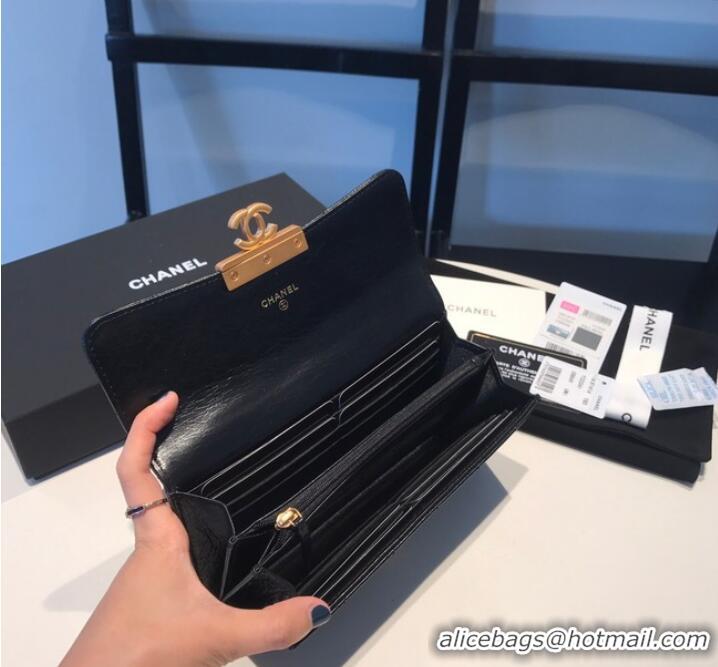 Famous Brand Chanel LONG FLAP WALLET Aged Calfskin & Gold-Tone Metal 81815 black