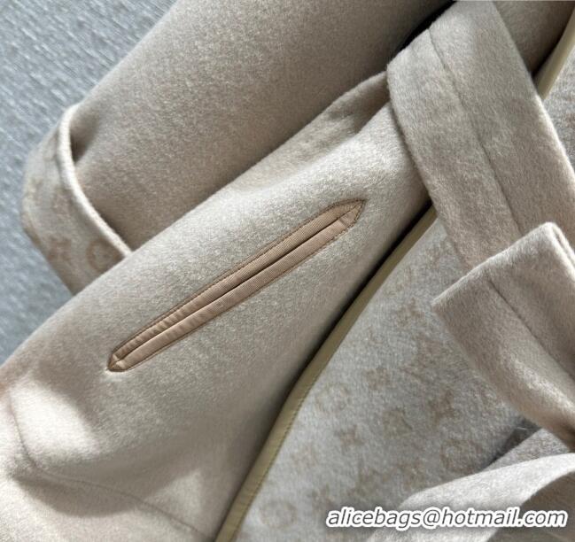 Buy Discount Louis Vuitton FLIGHT MODE Reversible Signature Hooded Wrap Coat 1AC02P Beige 2023