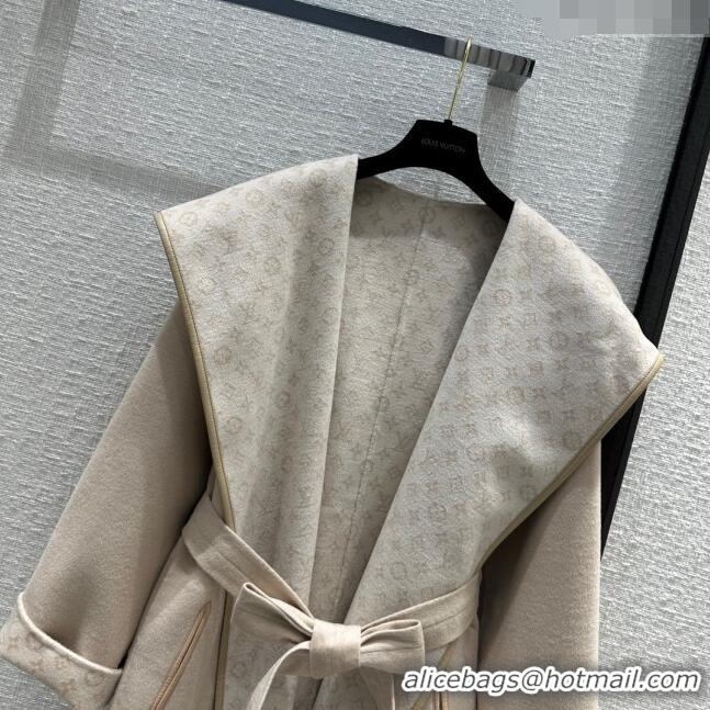 Buy Discount Louis Vuitton FLIGHT MODE Reversible Signature Hooded Wrap Coat 1AC02P Beige 2023