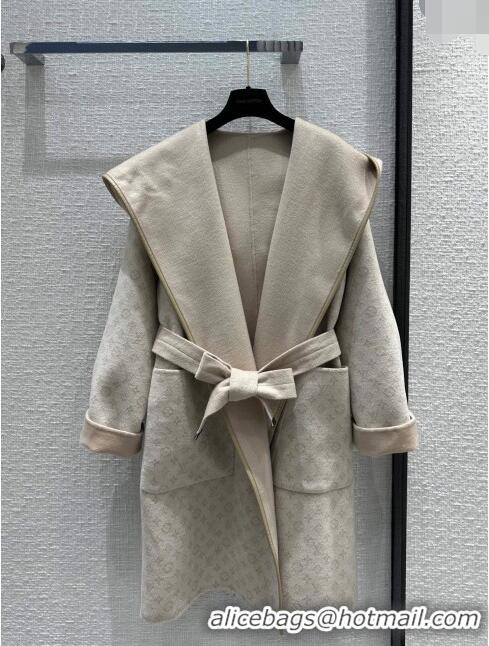 Buy Discount Louis Vuitton FLIGHT MODE Reversible Signature Hooded Wrap Coat 1AC02P Beige 2023