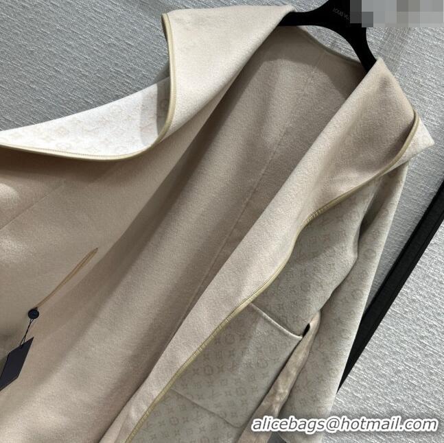 Buy Discount Louis Vuitton FLIGHT MODE Reversible Signature Hooded Wrap Coat 1AC02P Beige 2023