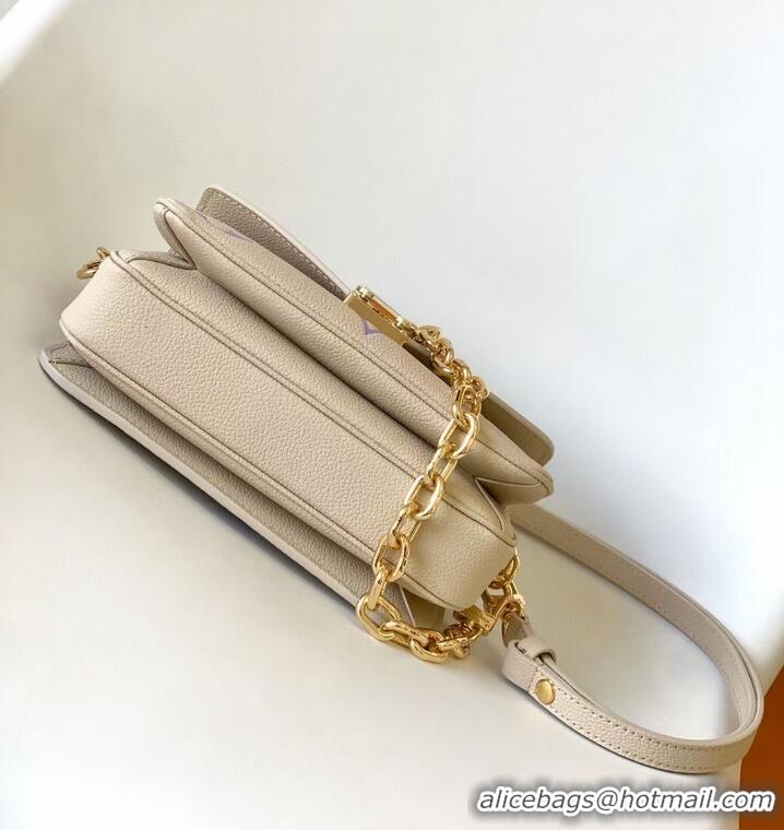 Promotional Louis vuitton Pochette Metis East West M23940 Beige