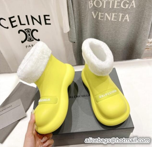 Best Grade Balenciaga Trooper Rubber Rain Boots with Round Toe and Fur Yellow 1121089