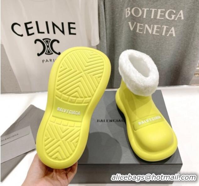 Best Grade Balenciaga Trooper Rubber Rain Boots with Round Toe and Fur Yellow 1121089