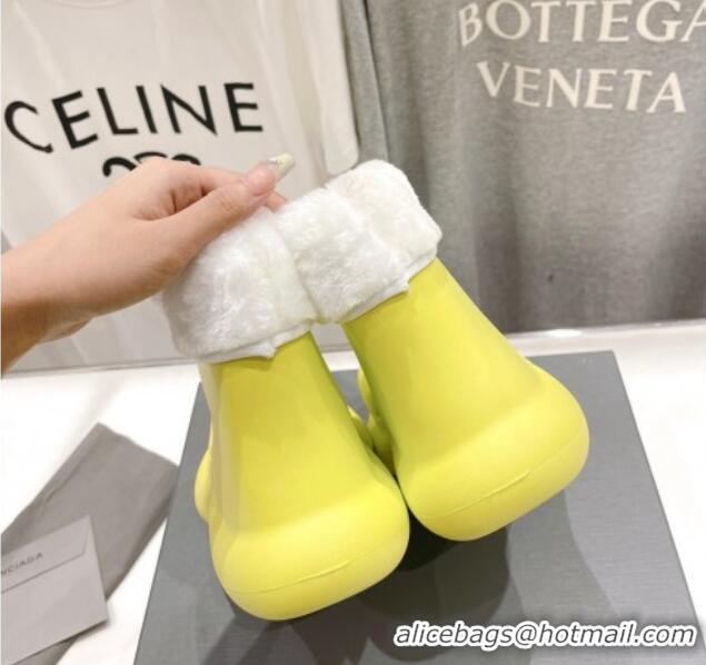 Best Grade Balenciaga Trooper Rubber Rain Boots with Round Toe and Fur Yellow 1121089