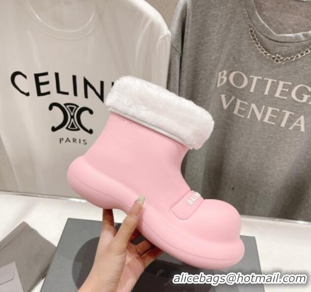 Buy Discount Balenciaga Trooper Rubber Rain Boots with Round Toe and Fur Light Pink 1121091