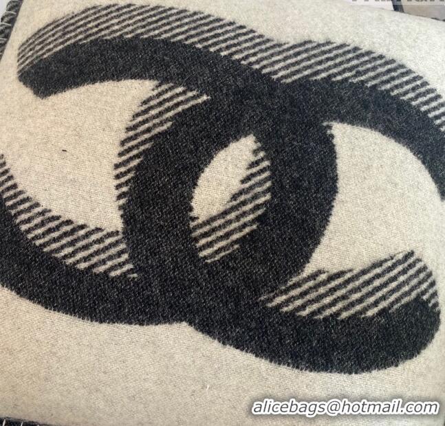 Famous Brand Chanel CC Wool Cashmere Pillow 50x50cm CH2566 Black 2022