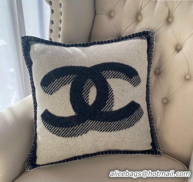 Famous Brand Chanel CC Wool Cashmere Pillow 50x50cm CH2566 Black 2022