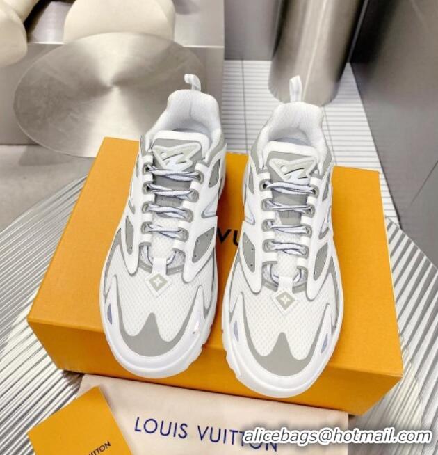 Luxurious Louis Vuitton Men's LV Runner Tatic Sneakers in Mesh and Leather White 105124