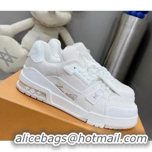 Pretty Style Louis Vuitton LV Trainer Sneakers in Monogram Denim White 0105127