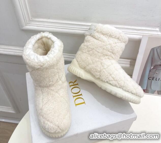 Luxury Dior Frost Ankle Boots in Cannage Wool White 202029