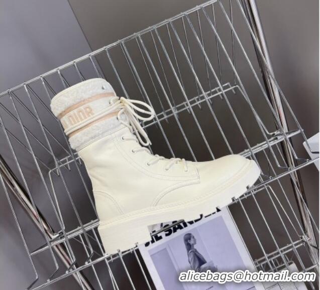 Purchase Dior D-Major Ankle Boots in Calfskin Leather and Wool White 218114