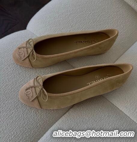 ​Trendy Design Chanel Suede Ballerinas Flat CH1203 Light Brown