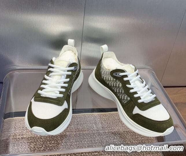 Unique Style Dior Men's B25 Runner Sneakers in Suede and Technical Mesh with Dior Oblique Canvas Green 106033