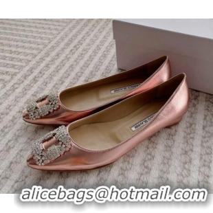 Pretty Style Manolo Blahnik Classic Ballerinas Flat in Metallic Leather with Crystal Buckle Pink 121083