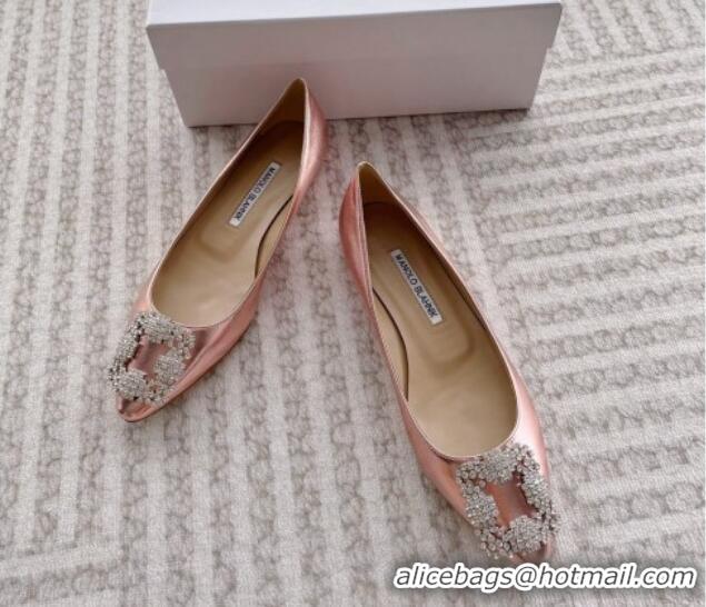 Pretty Style Manolo Blahnik Classic Ballerinas Flat in Metallic Leather with Crystal Buckle Pink 121083