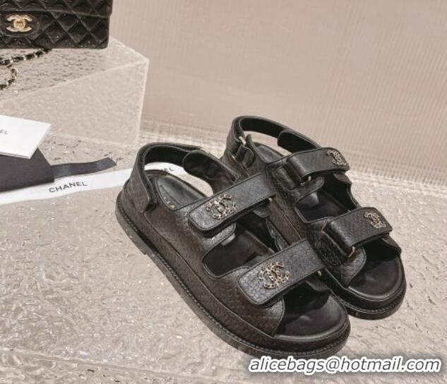 Classic Hot Chanel Stone Embossed Leather Strap Flat Sandals Black 108051