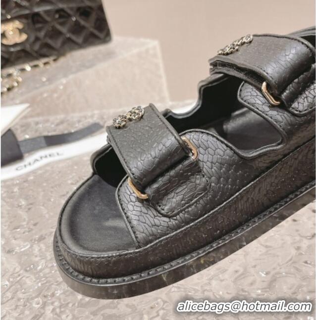 Classic Hot Chanel Stone Embossed Leather Strap Flat Sandals Black 108051