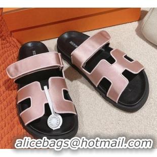 Top Design Hermes Chypre Flat Sandals in Satin Fabric Light Pink 0104081