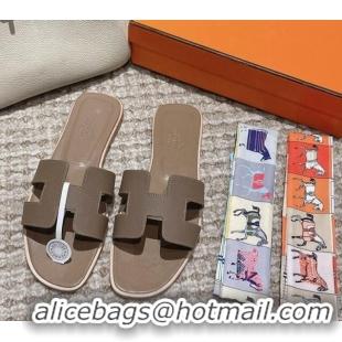 Luxurious Hermes Classic Oran Flat Slide Sandals in Palm Grained Leather Grey 0123045