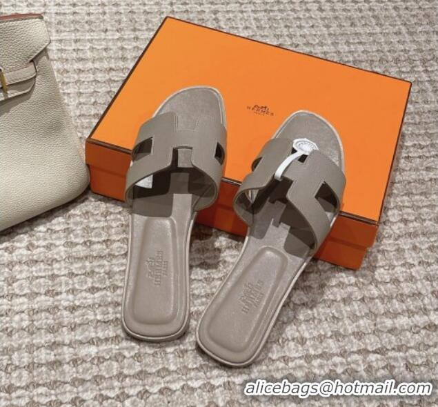 Best Grade Hermes Classic Oran Flat Slide Sandals in Palm Grained Leather Grey 0123066