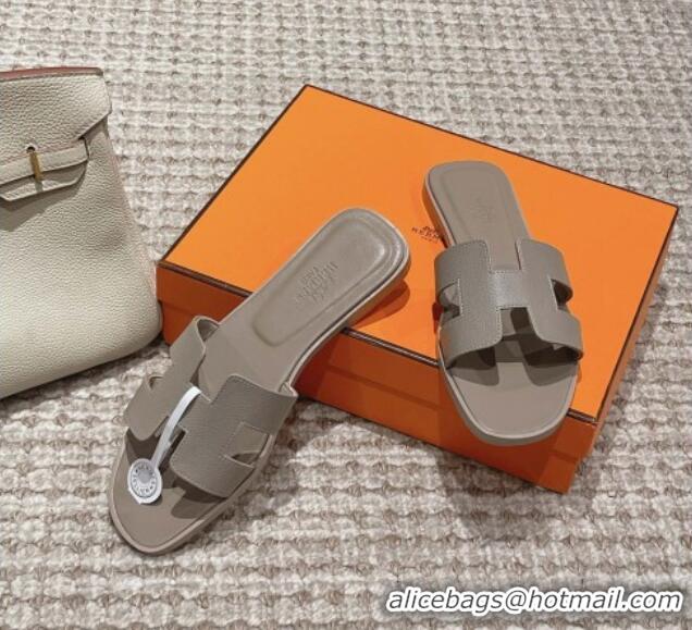 Best Grade Hermes Classic Oran Flat Slide Sandals in Palm Grained Leather Grey 0123066