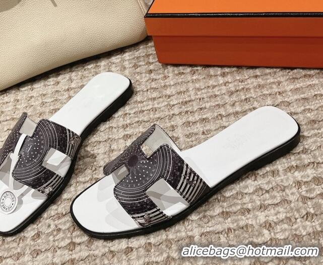 Luxury Hermes Classic Oran Flat Slide Sandals in Calfskin with Astrologie Bandana Print White 0123082