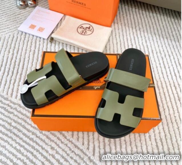 Top Design Hermes Chypre Flat Sandals in Smooth Calfskin Green 123102