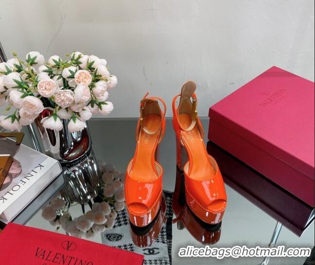 Perfect Valentino Tan-Go Platform Sandals 15.5cm in Patent Leather Orange 0108087